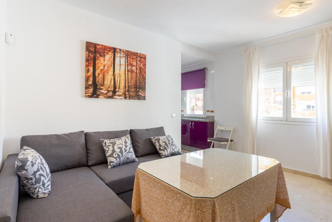Апартаменты Apartamento Ventura Малага Экстерьер фото